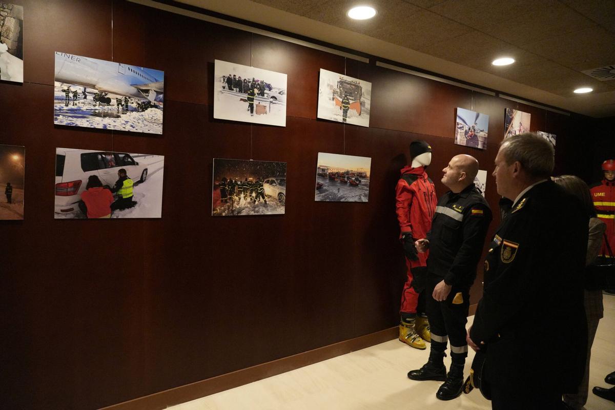 Exposición archivo histórico sobre la une