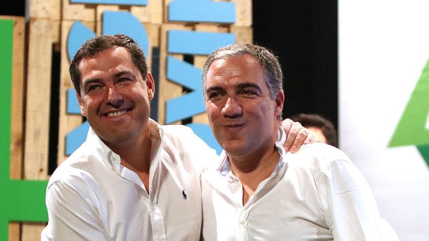 Elías Bendodo y Juanma Moreno.