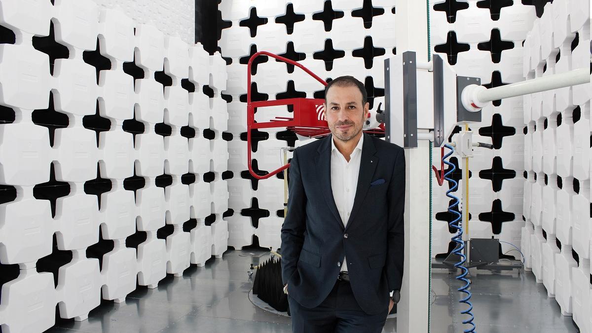 Fernando Hardasmal, en las instalaciones de Dekra en el PTA de Málaga.