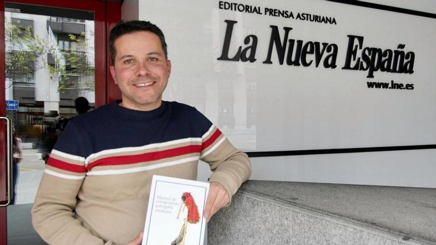 Víctor Rafael Martín, &quot;El gaitero de Madrid&quot;, publica un manual de composición donde plasma su amor por el instrumento