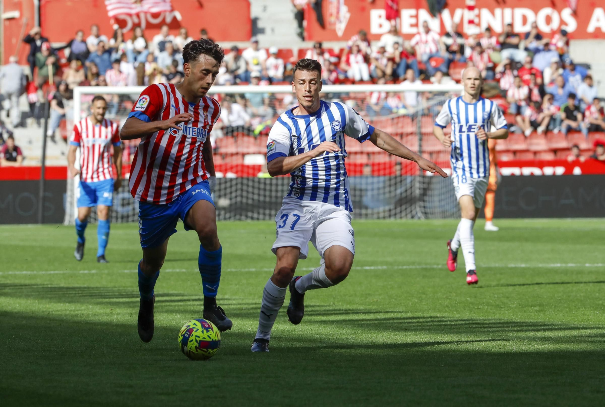 Así fue el encuentro entre el Sporting y el Alavés