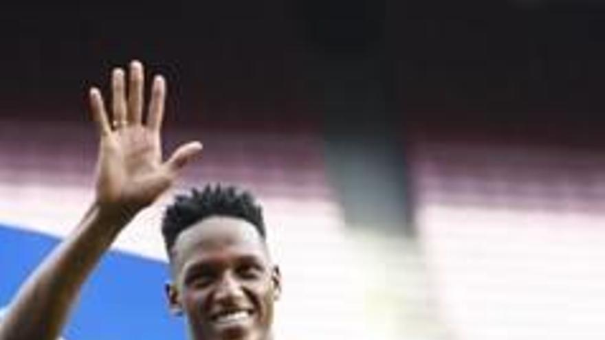 Yerry Mina és traspassat a l&#039;Everton i André Gomes hi jugarà com a cedit