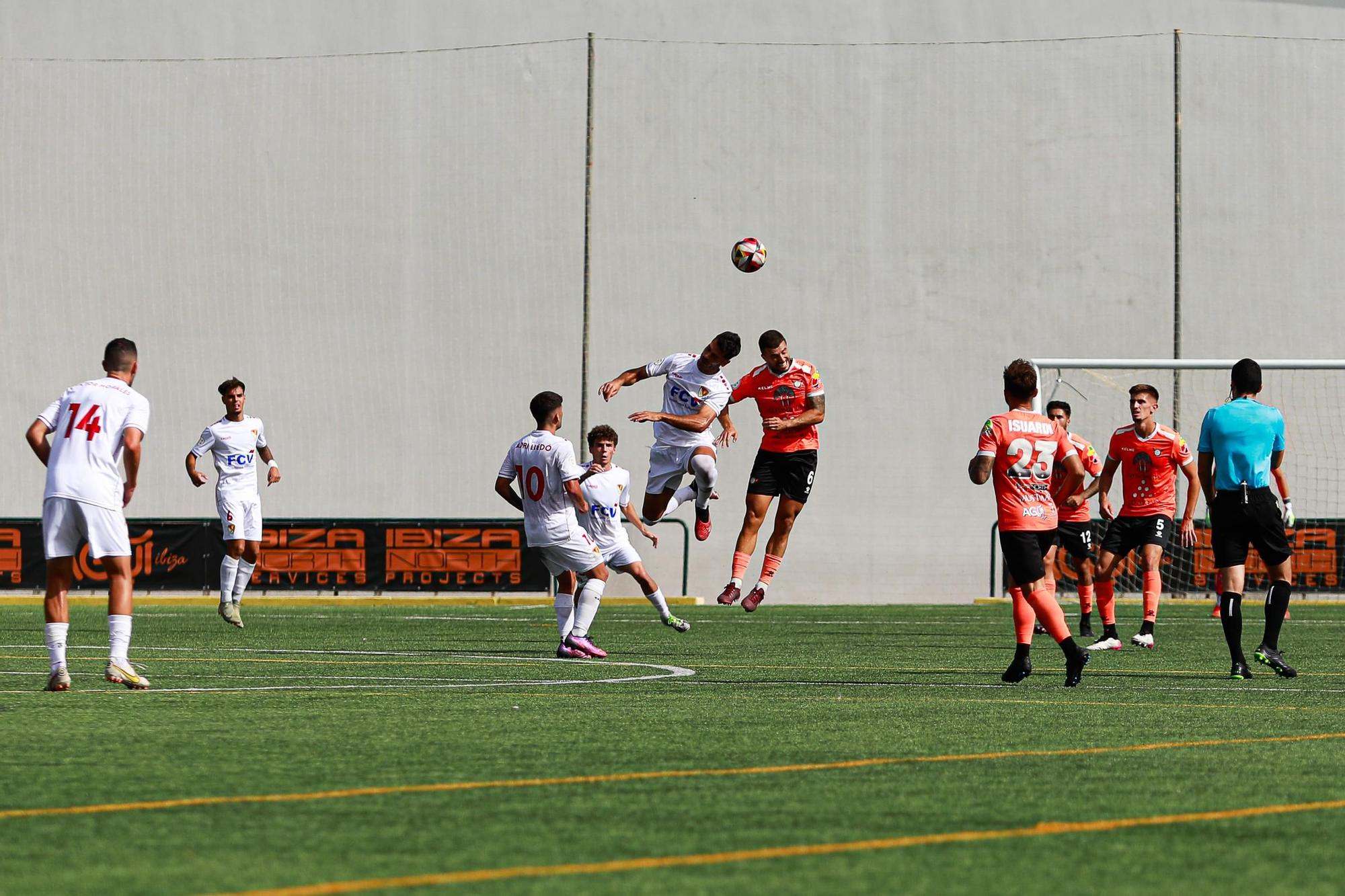 Las fotos del partido entre la Penya Independent y el Terrassa