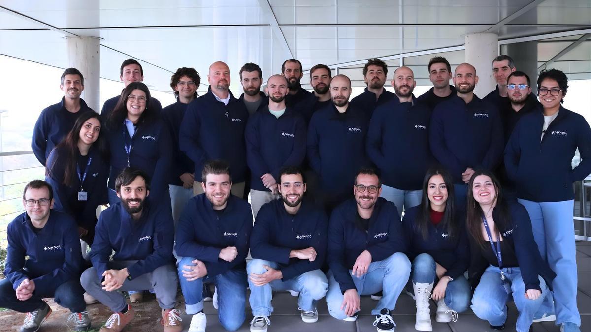 El equipo de Arkadia Space está muy satisfecho tras haber sido concretada la inversión para sus nuevos proyectos.