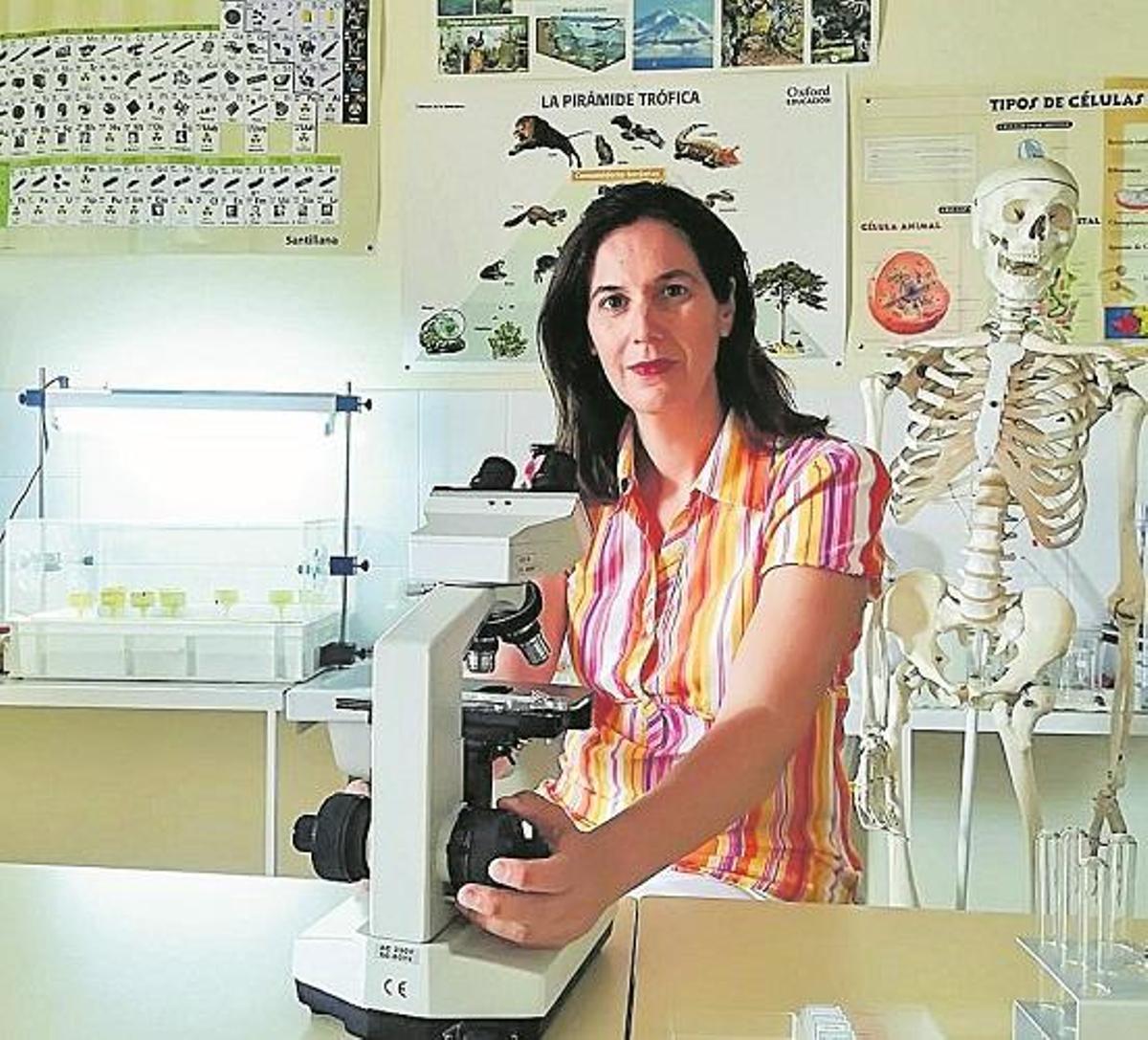 Rosario Jiménez Barrientos: «El alumnado debe de perder el miedo a la expresión oral»