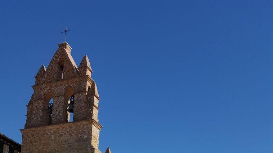 Caja Rural comienza mandando