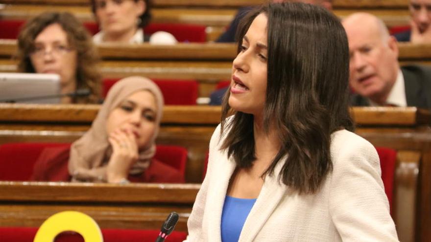 Imatge d&#039;Inés Arrimadas a la sessió de control del Parlament d&#039;aquest dimecres