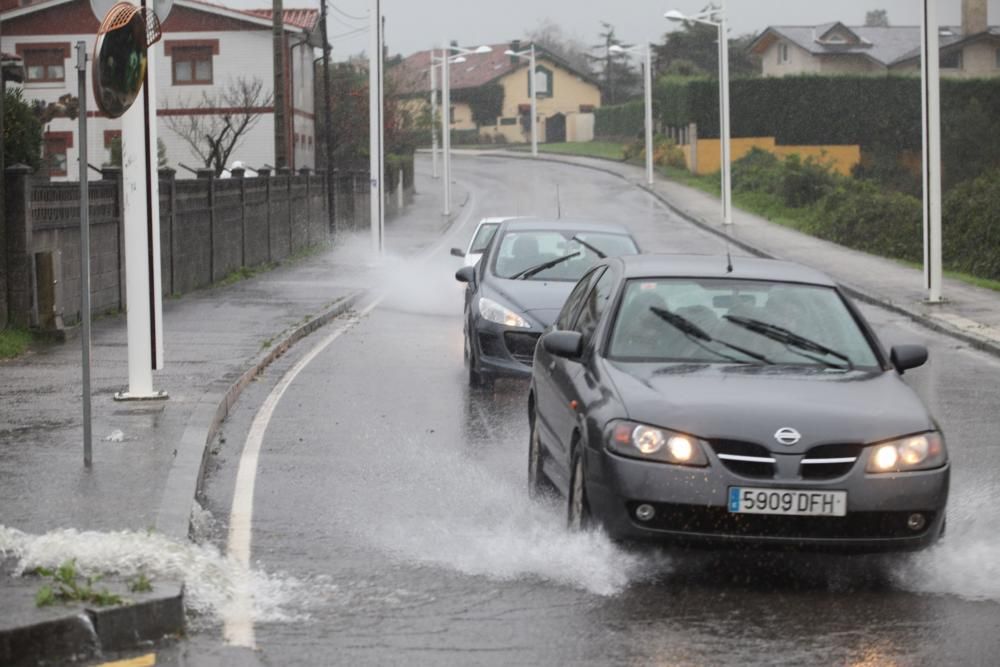 Los efectos del temporal "Ana" en Asturias