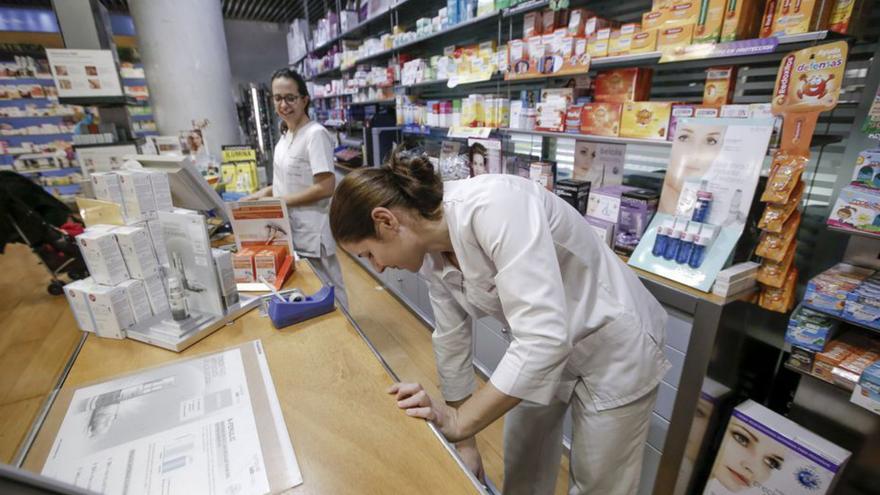 El 67% de los farmacéuticos de Balears son mujeres. | B. RAMON