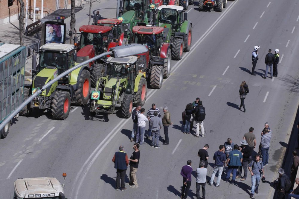 Tractorada a Girona per reclamar millores en la PAC