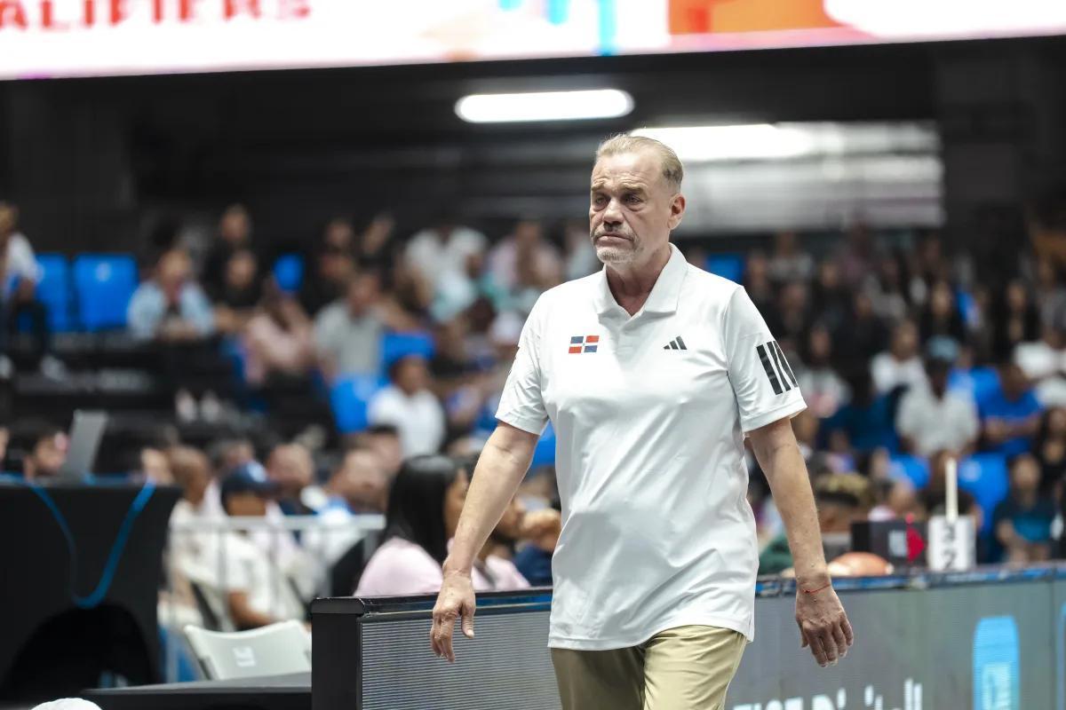 Néstor el 'Che' García, durante un encuentro con la selección de República Dominicana durante la última venatana FIBA.