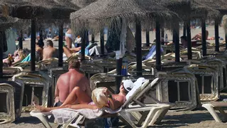 Las reservas en agosto llegan al 80% pero el consumo cae: "La gente viene más apretada"