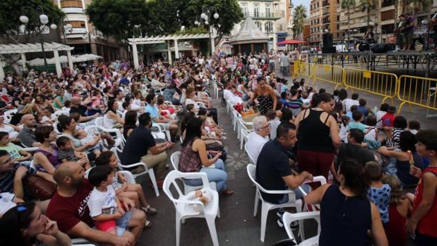 «Las fiestas de Alzira han sido positivas        aunque queda camino por recorrer»