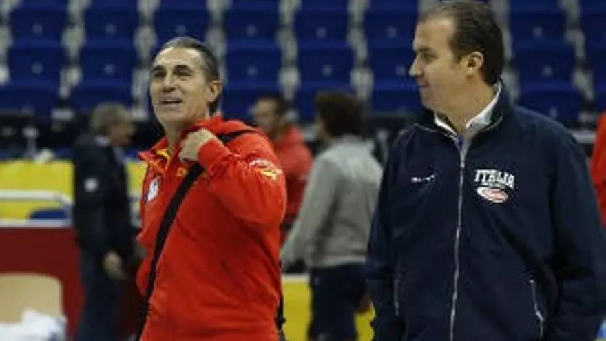 Rostros alegres y tranquilos de los hombres de Scariolo