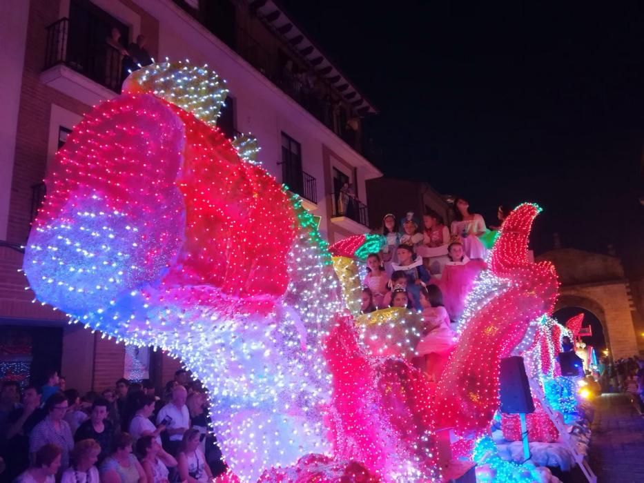 Desfile de carrozas en Toro