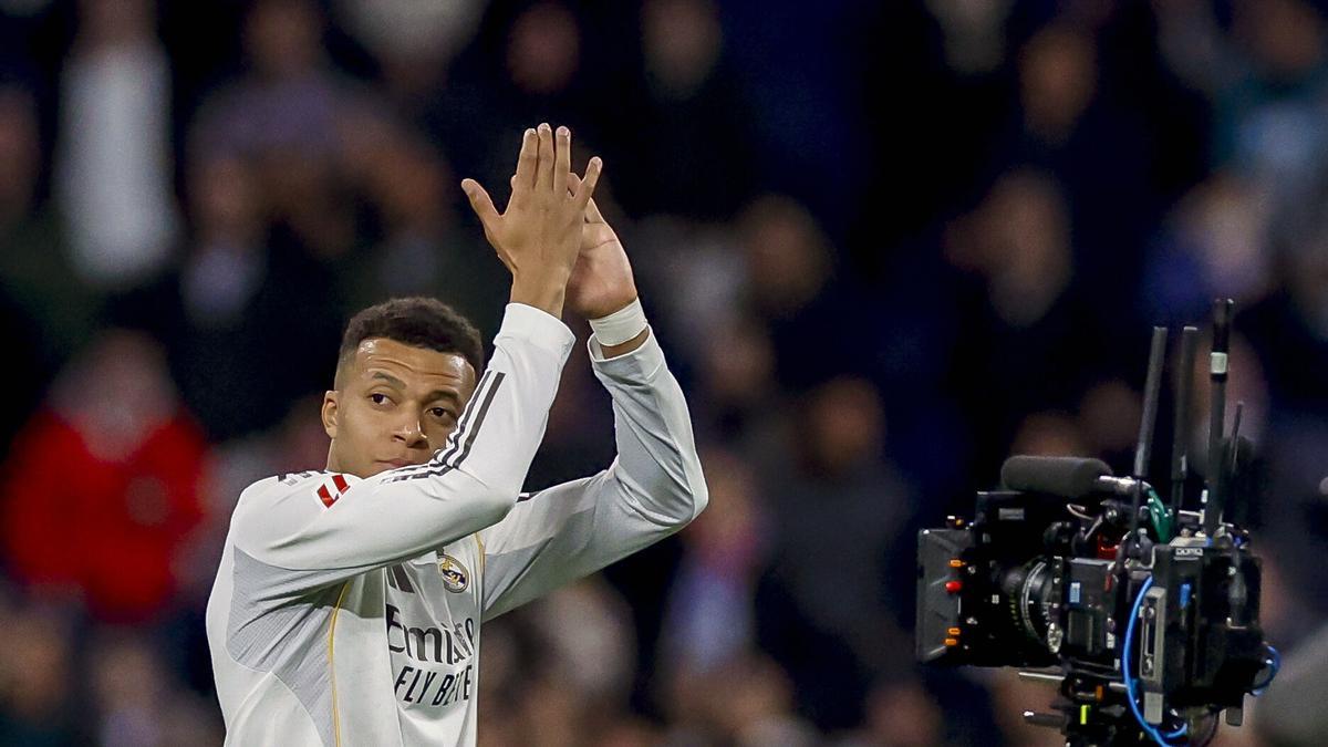 Xabi Alonso: "Mbappé viaja mañana"