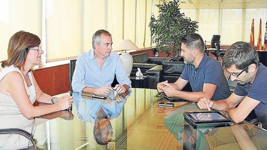 Imagen de la reunión ayer en el Consell.