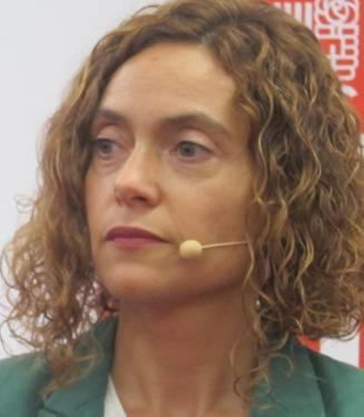 Sánchez forma un Govern amb majoria de dones i amb independents de prestigi