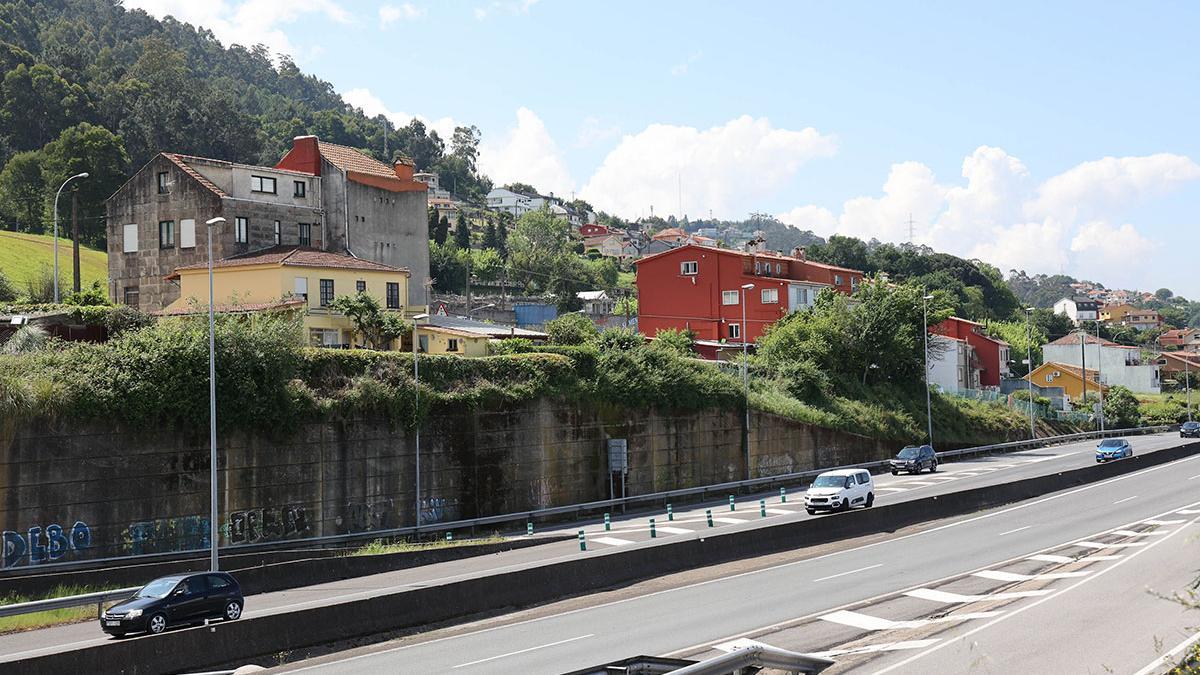 Acceso de la AP-9 entre Chapela y Teis