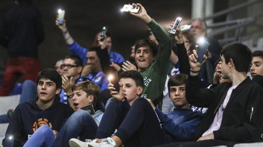 Los seguidores del Oviedo podrán acceder hoy al Carlos Tartiere con cualquier abono