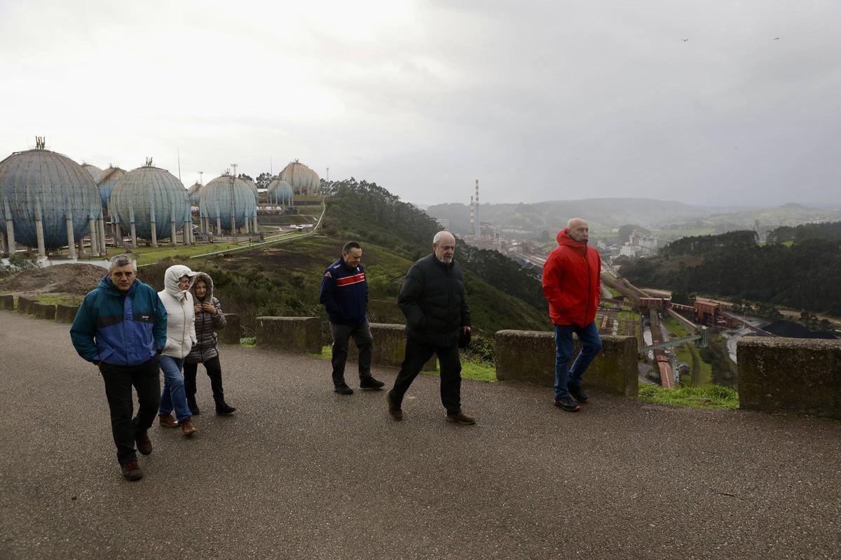 Algunos de los componentes de la Plataforma contra la Contaminación.