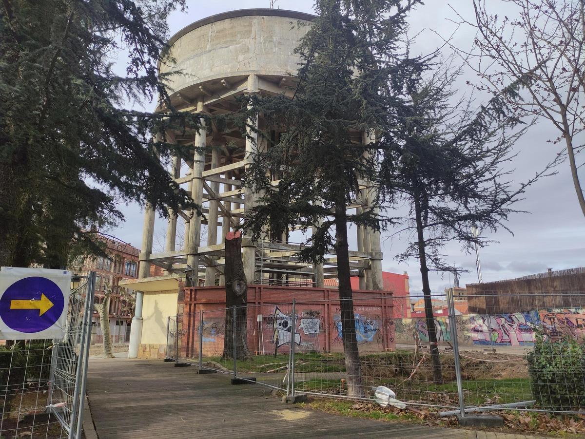 Depósito de La Mota.