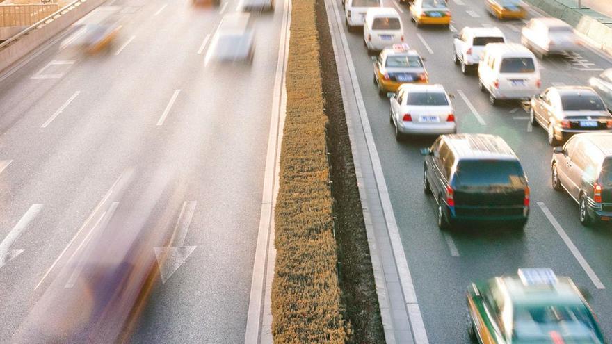 Ofensiva de la DGT contra el exceso de velocidad en las carreteras gallegas