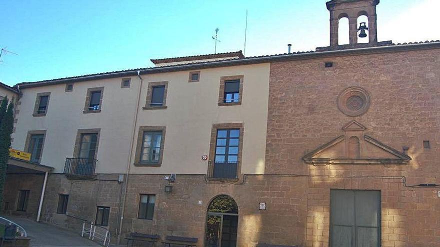 Exterior de la residència Hospital Pere Màrtir Colomés