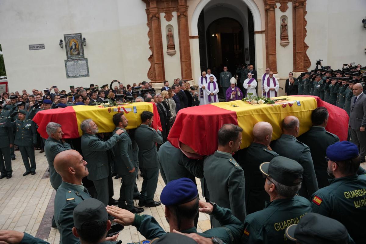 "En el funeral de Jerónimo y Germán"