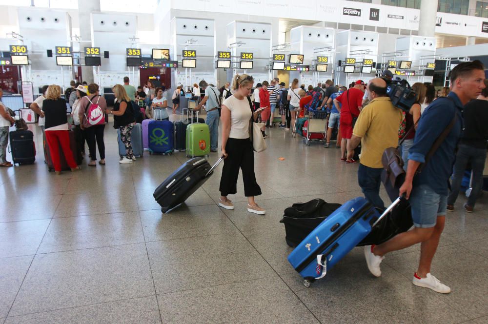 Operación salida en el aeropuerto de Málaga