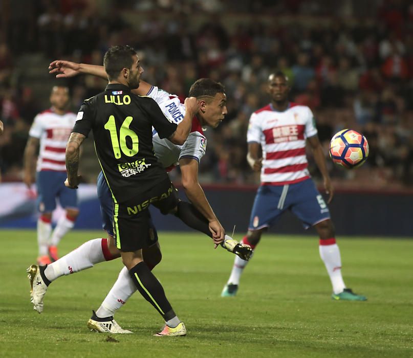 El partido entre el Granada y el Sporting, en imágenes