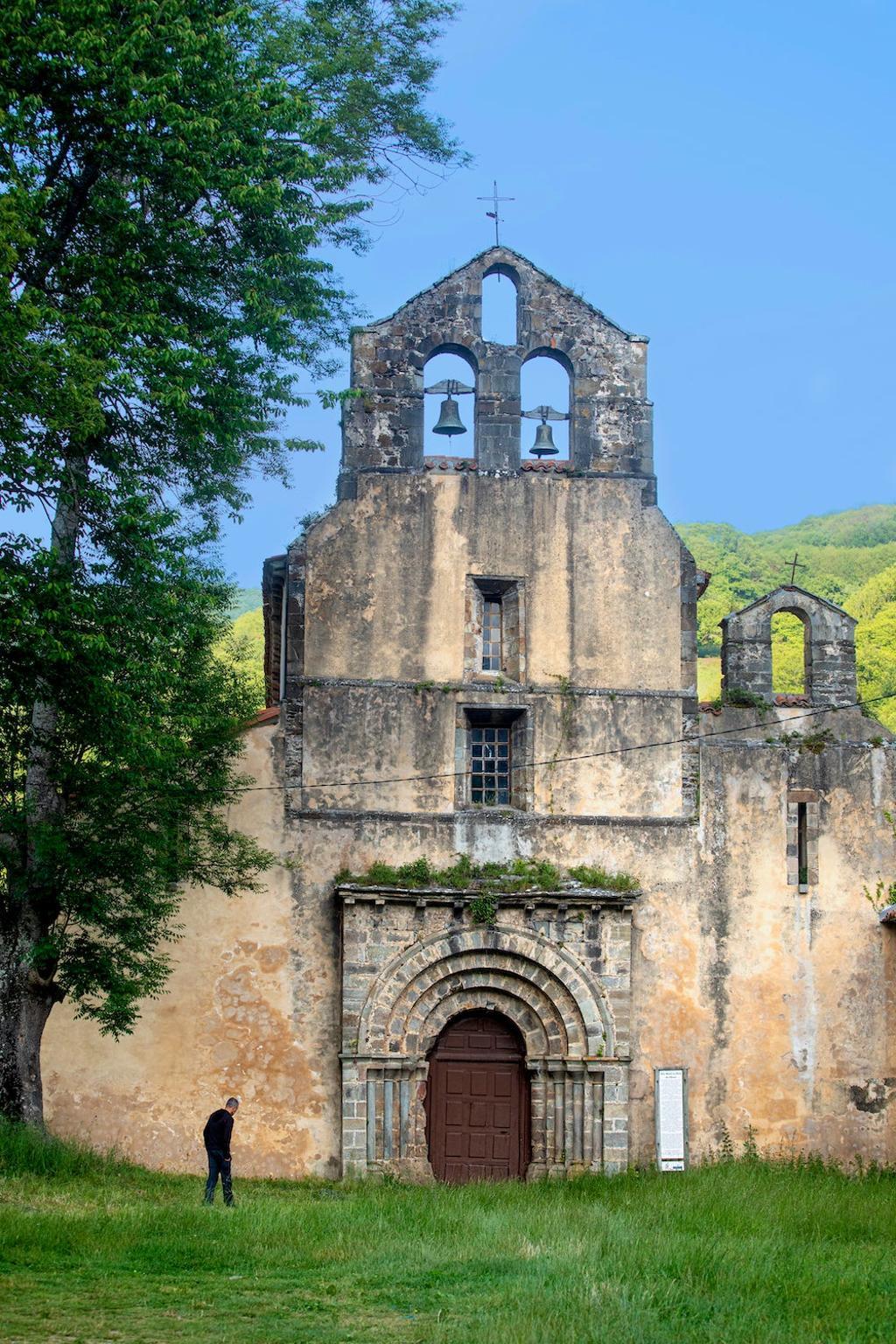 Monasterio de Santa María la Real de Obona.
