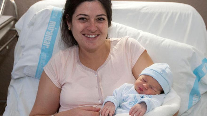 Jordi Munné, el primer bebé del año en Baleares