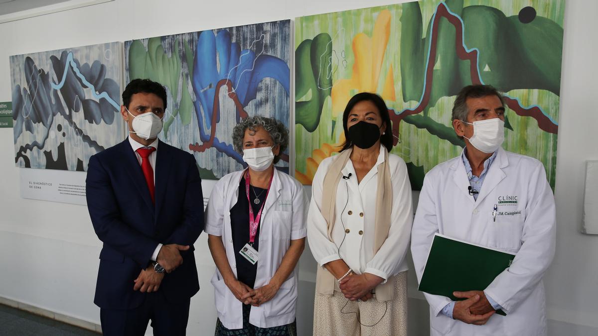 Inauguración de la exposición Cuadros con esperanza: arte y emociones para concienciar sobre el cáncer de mama triple negativo metastásico