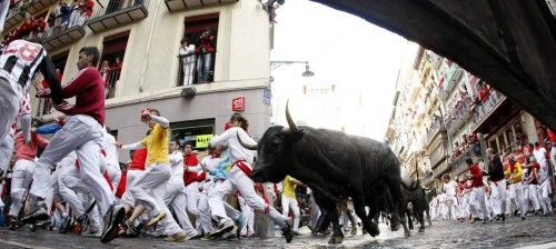 EL S?PTIMO ENCIERRO, EL M?S MASIVO DE ESTE A?O, SIN HERIDOS POR ASTA