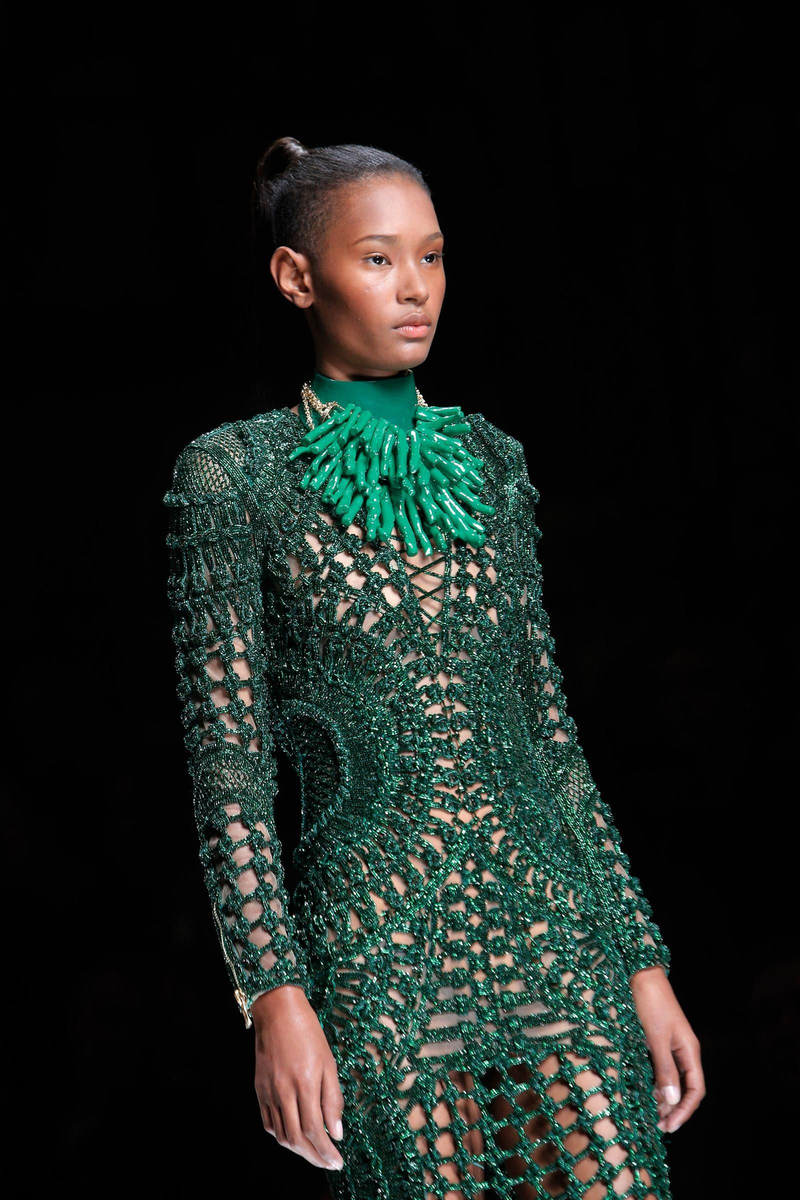 PFW: Balmain Primavera/ Verano 2016, inspiración étnica