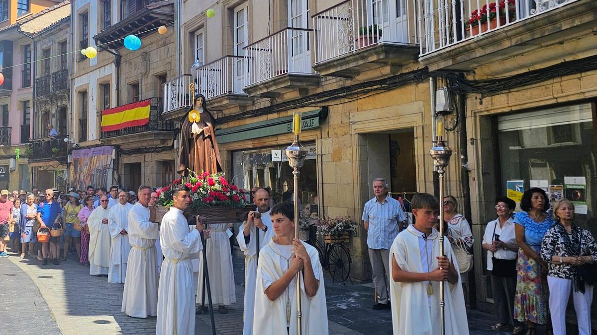 Un momento de la procesión.