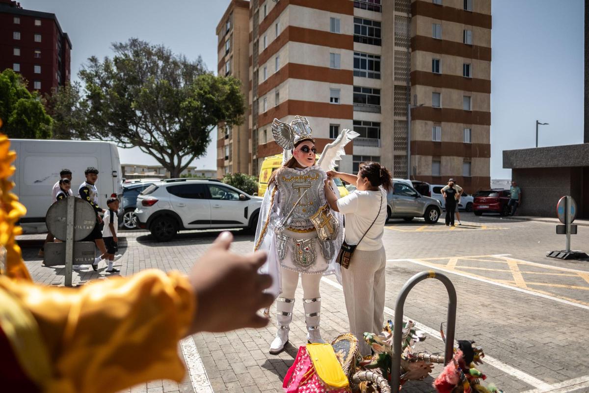 Fiesta de la virgen de Copacabana de la comunidad boliviana en Tenerife