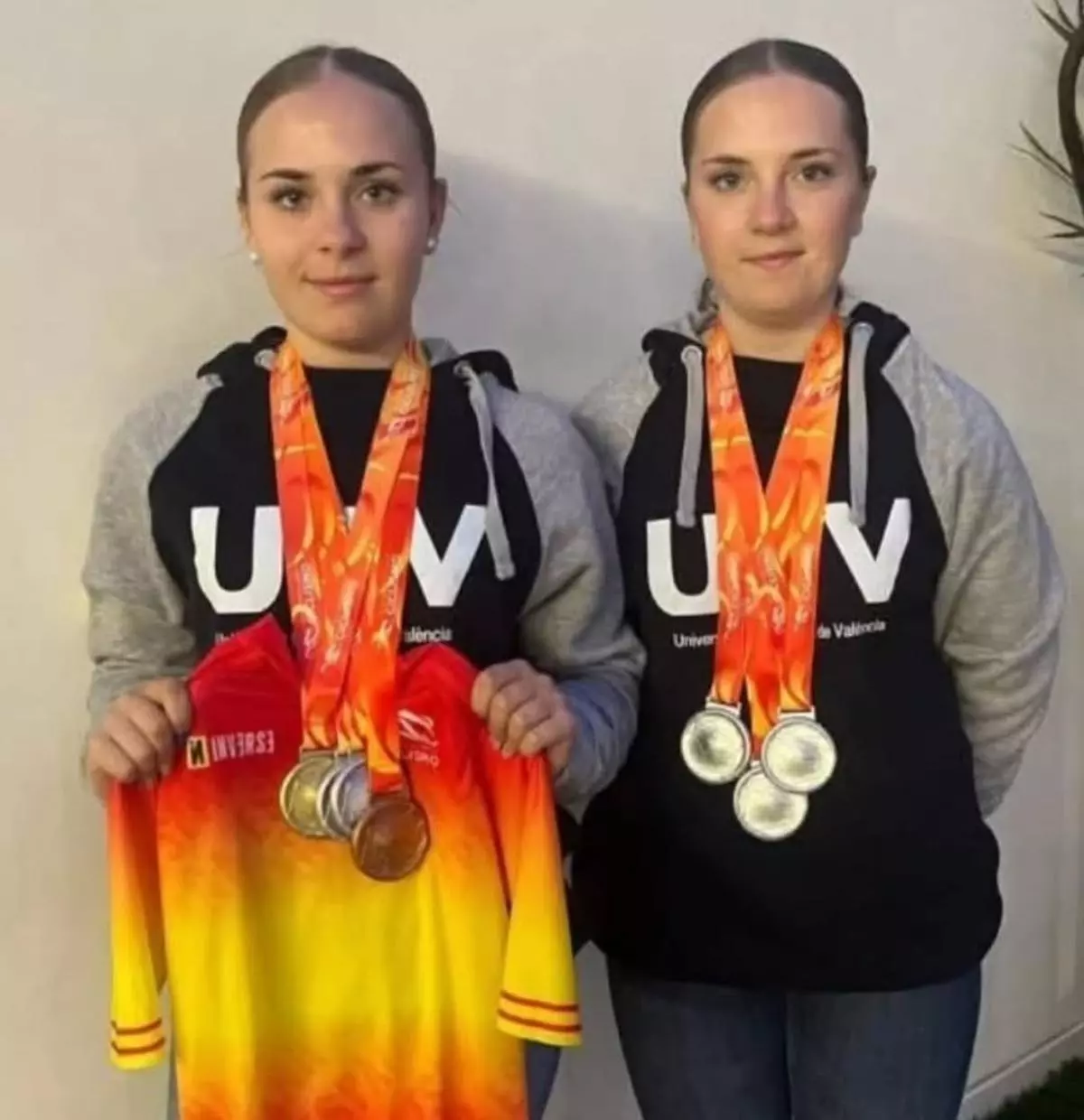 De las hermanas Grañana a las hermanas Miravet: las gemelas de Castellón que triunfan en el ciclismo