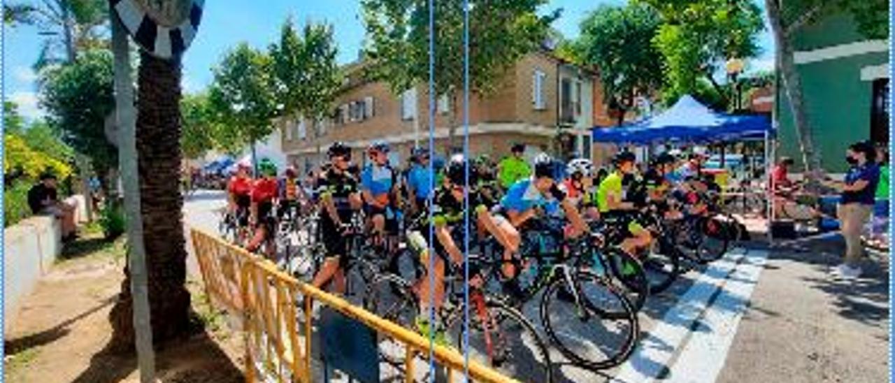 Prueba de ciclismo infantil en Picanya.