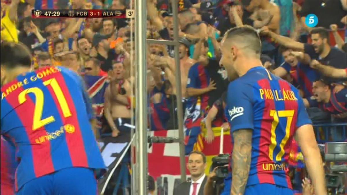 Alcácer celebró su gol con rabia