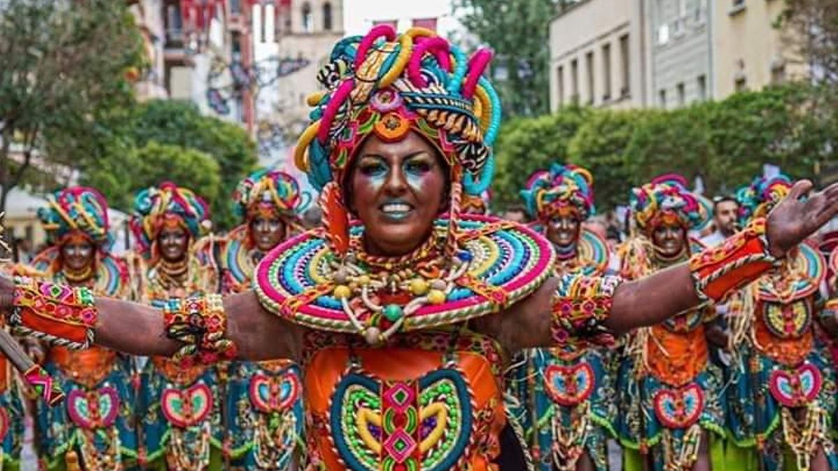 Más de 10.000 personas se dan cita cada año en las fiestas de Moros y Cristianos de Villena.