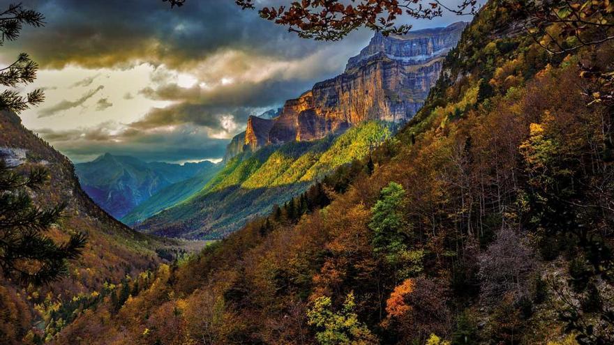 Tozal del Mallo, formación montañosa icono del Parque Nacional de Ordesa y Monte Perdido.