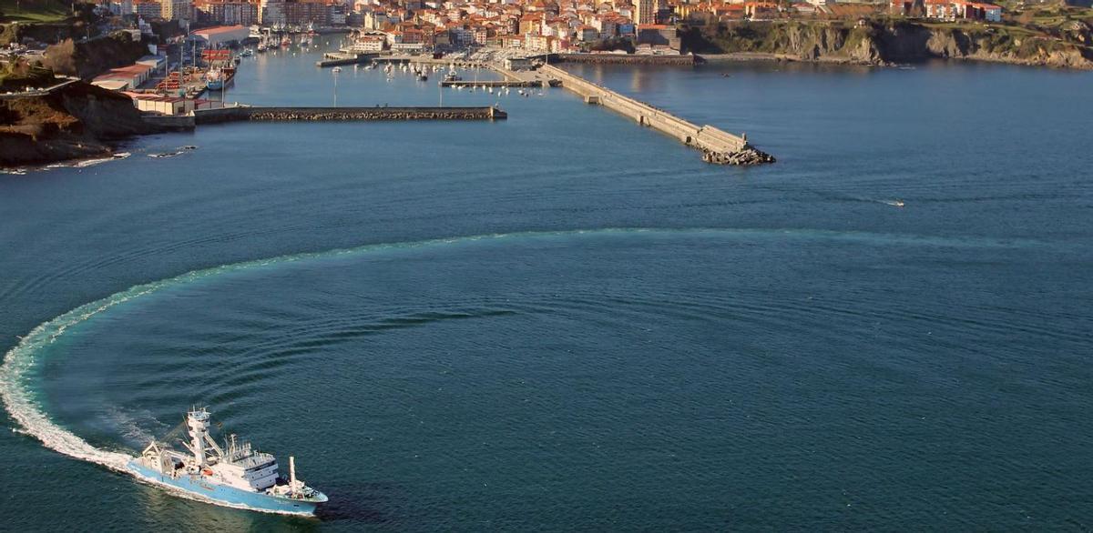 El atunero congelador "Itsas Txori", de la armadora vasca Inpesca.