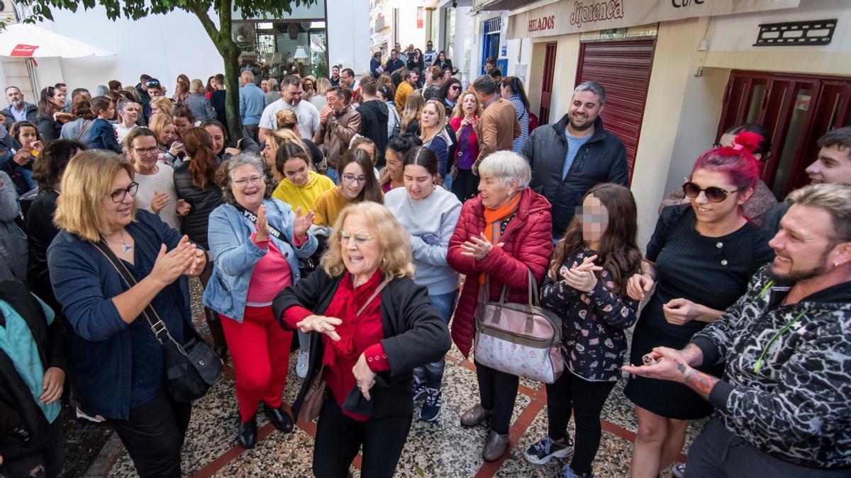 Vecinos de Utrera celebran un premio logrado en 2019