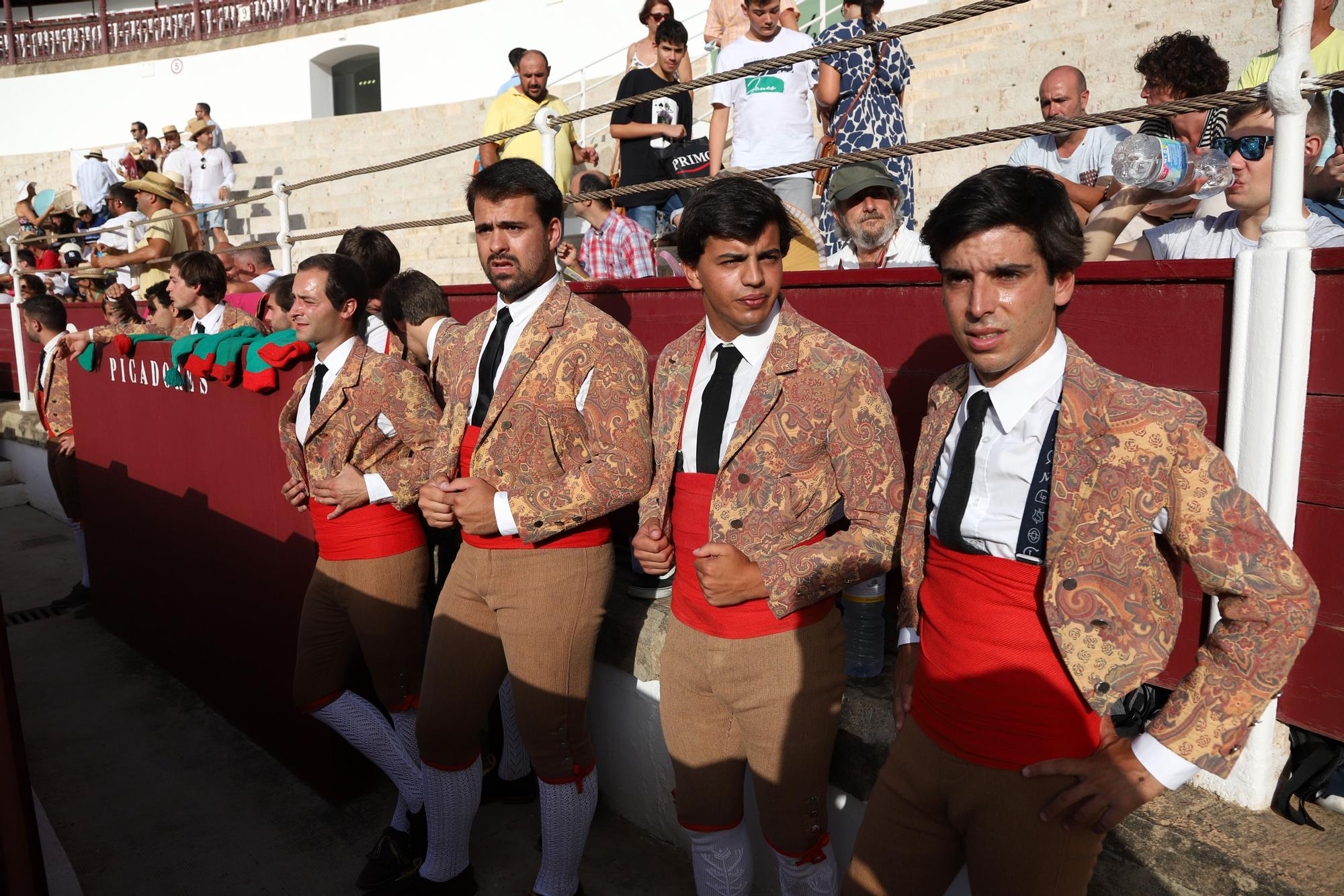 Rejones en la Feria de Málaga: Guillermo Hermoso y Ferrer Martín, doble Puerta Grande en Málaga