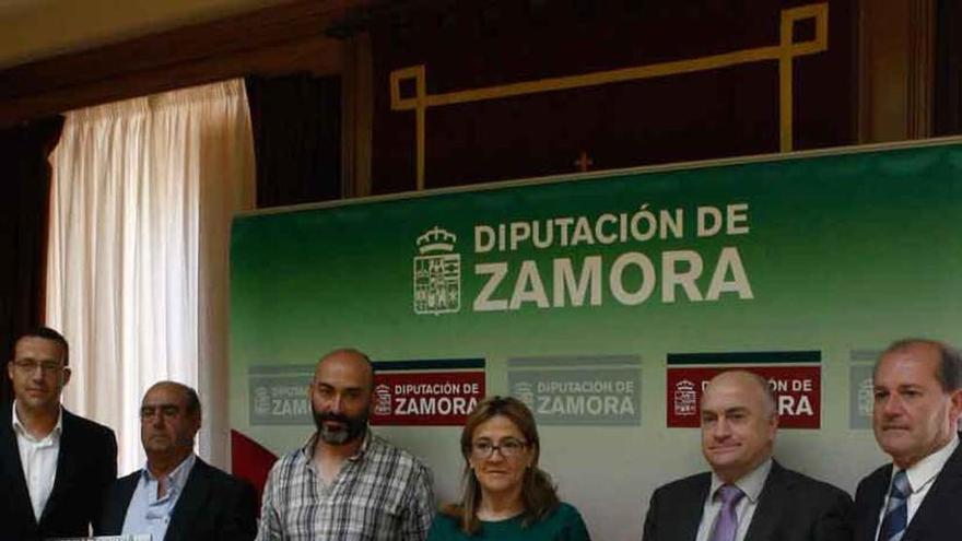 Presentación de la jornada, ayer en la Diputación.