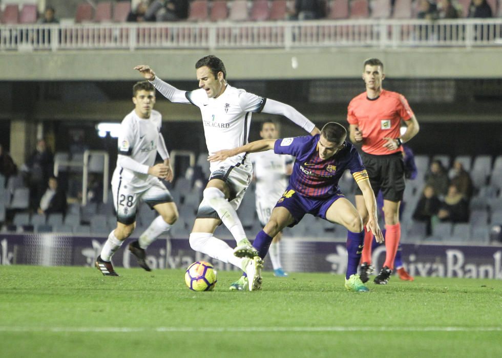 El partido entre el Barcelona B y el Sporting de Gijón, en imágenes