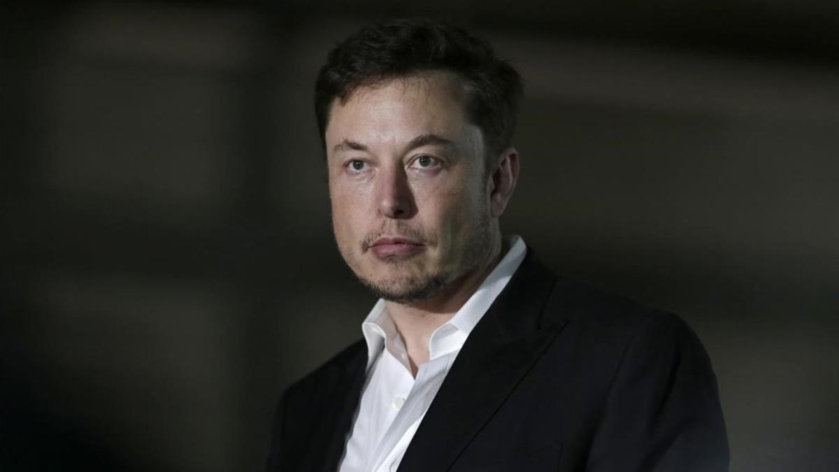 undefined44727750 file  in this june 14  2018  file photo  tesla ceo and found180823171149