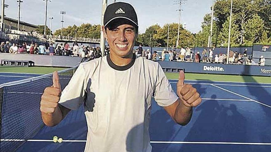 El santanyiner Jaume Antoni Munar posa sonriente tras su histórica victoria en Nueva York. @rnadalacademy